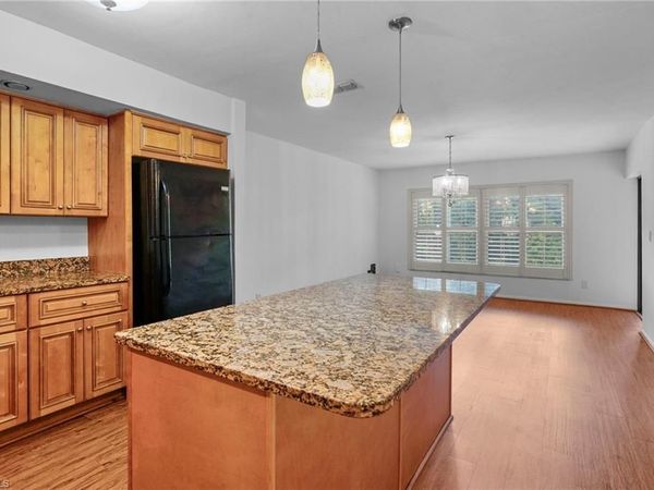 8302 Charter Club CIR , Unit 6, FORT MYERS, FL 33919
