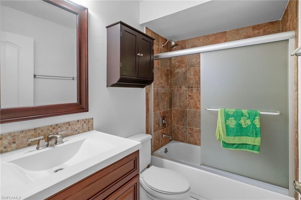 8302 Charter Club Cir , Unit 6, Fort Myers, FL 33919 Photo