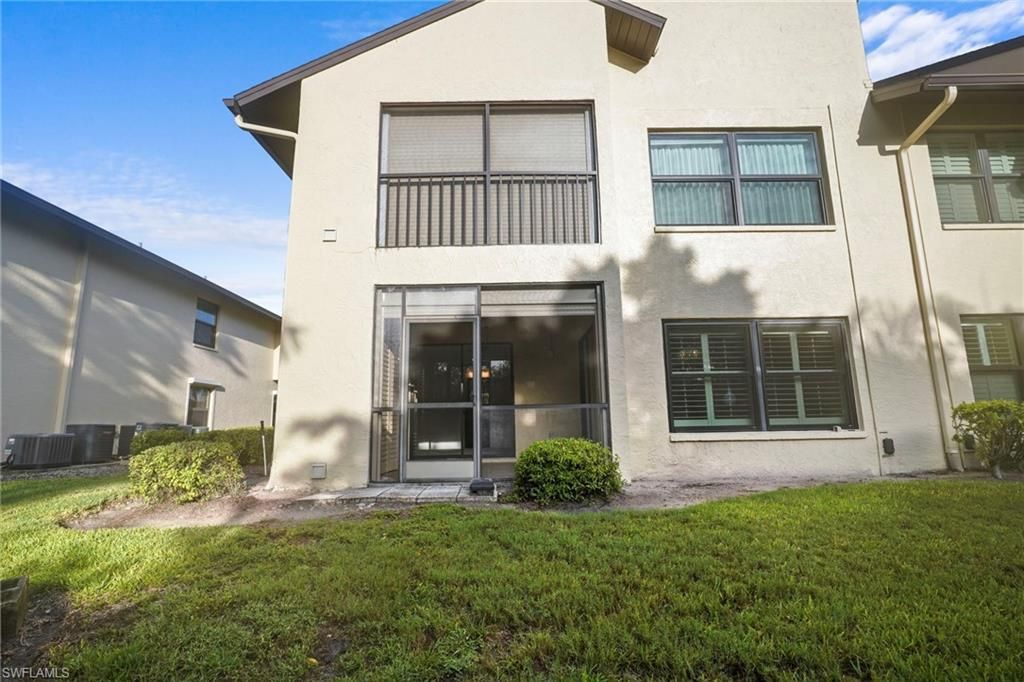 8302 Charter Club Cir , Unit 6, Fort Myers, FL 33919 Photo
