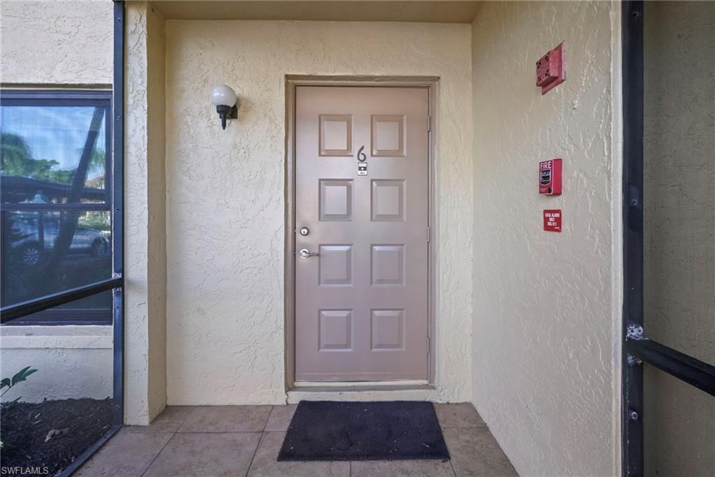 8302 Charter Club Cir , Unit 6, Fort Myers, FL 33919 Photo