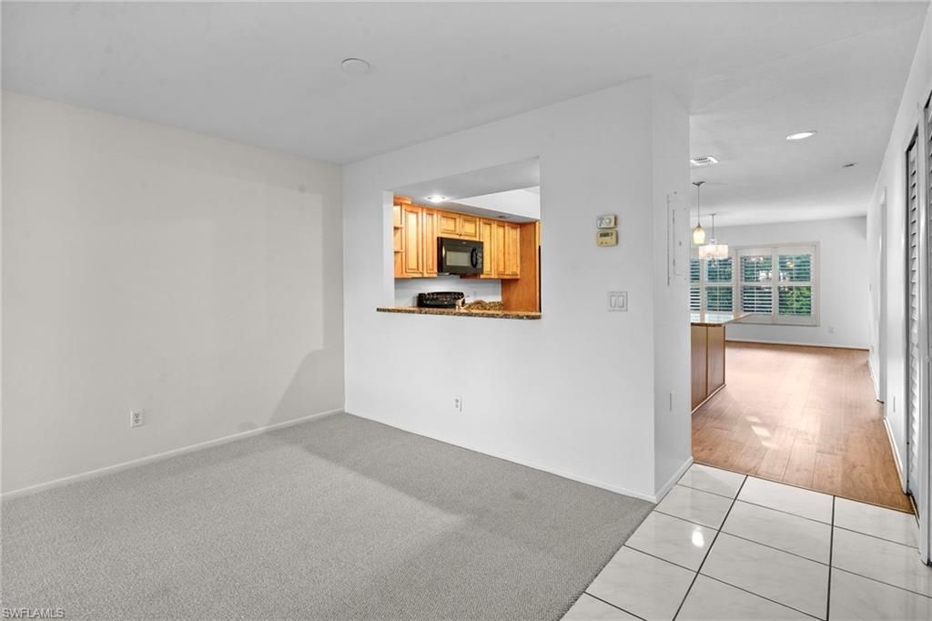 8302 Charter Club Cir , Unit 6, Fort Myers, FL 33919 Photo