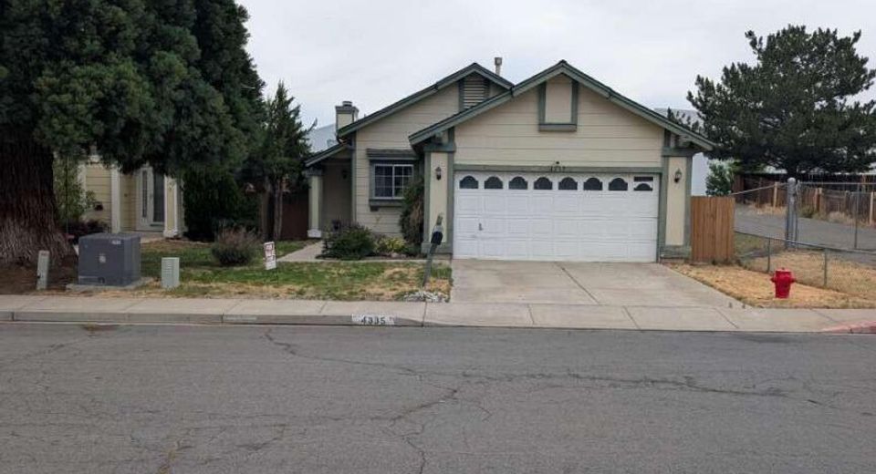 4335 Perro Lane, Reno, NV 89502 Photo