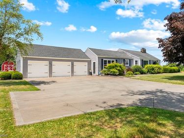 16246 State Route 301, LaGrange, OH 44050