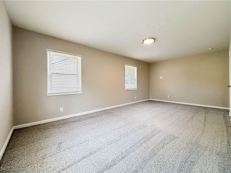 470 Standish Street NW, Massillon, OH 44647 Photo 5