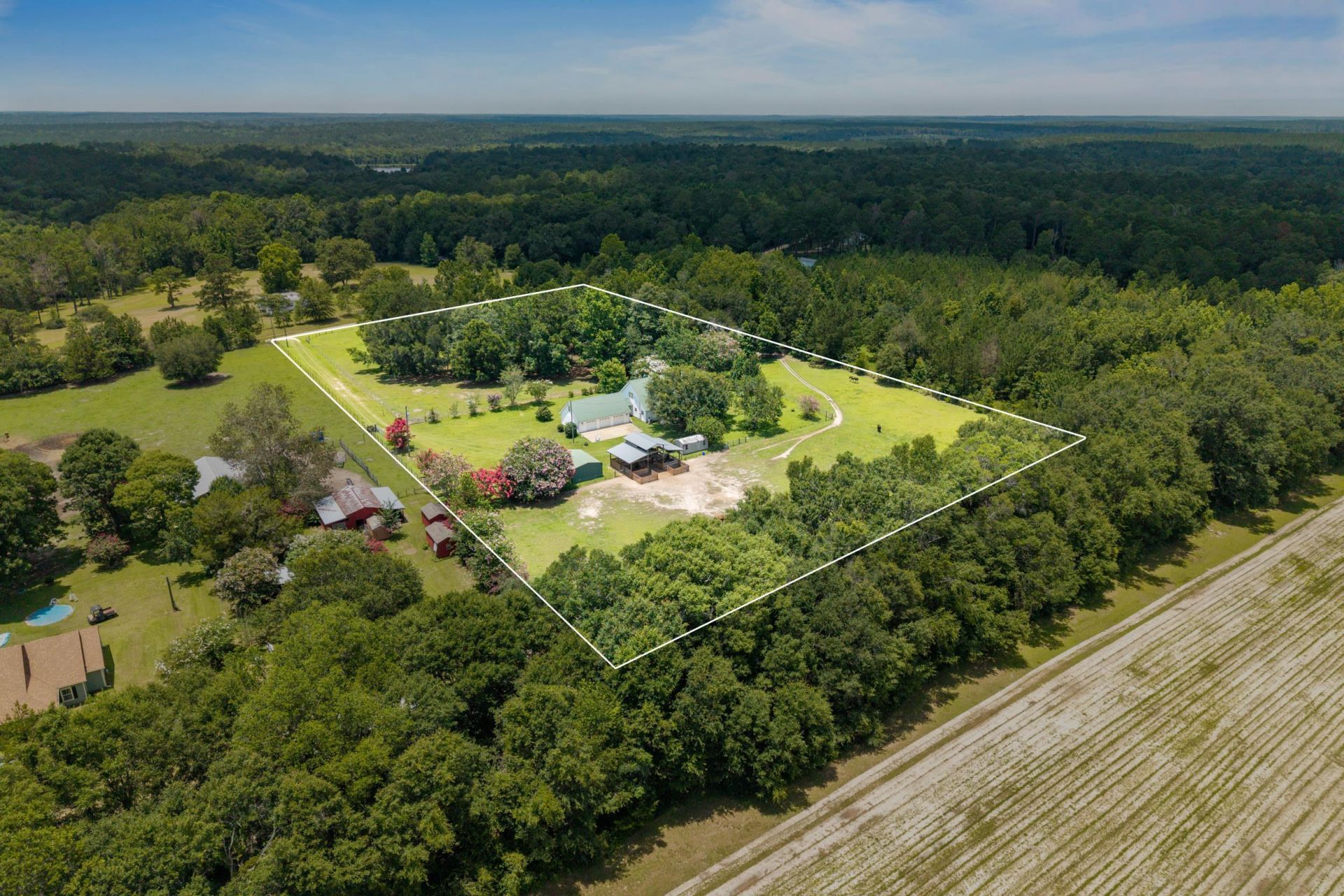 546 Backloop Road, Havana, FL 32333 Photo