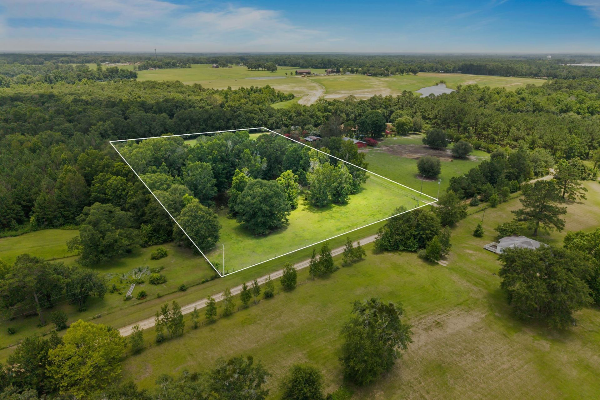 546 Backloop Road, Havana, FL 32333 Photo