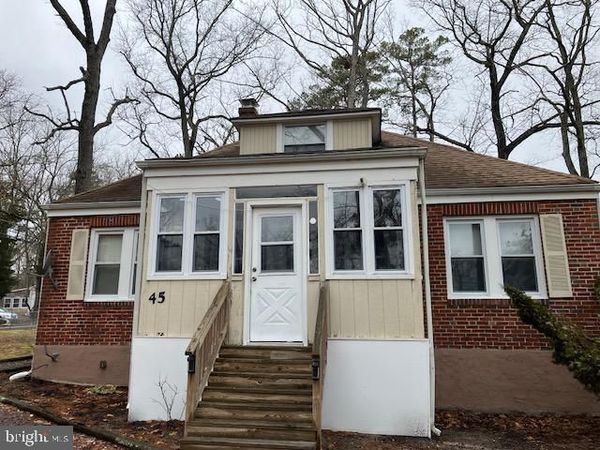 45 W LAKESHORE DRIVE , BROWNS MILLS, NJ 08015