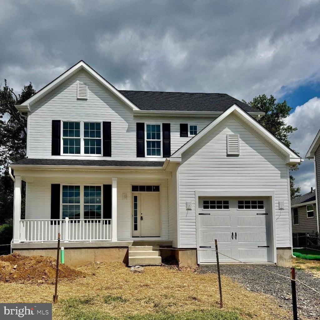 110 W LEHMAN AVENUE, HATBORO, PA 19040