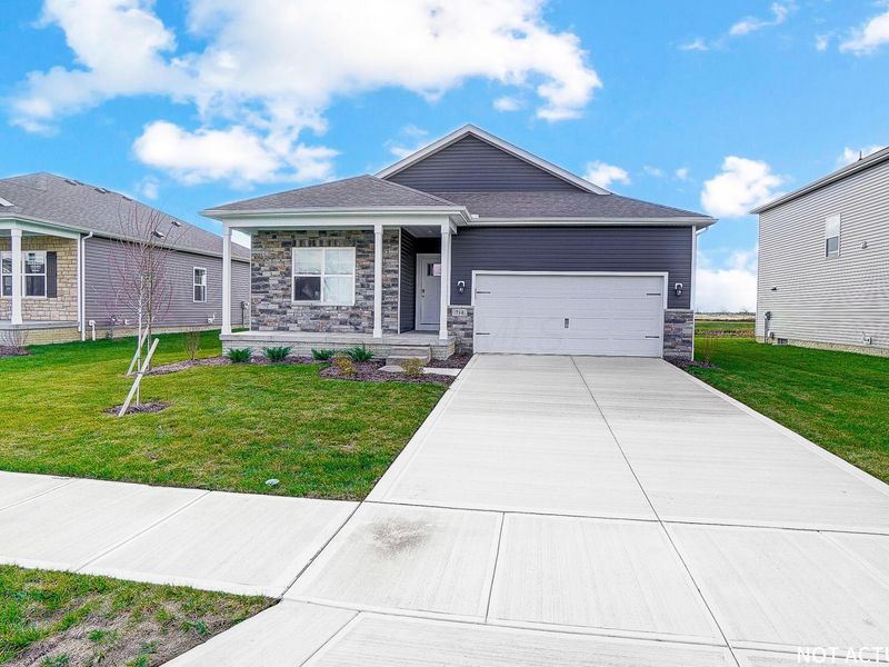 1185 Sherwood Loop, Bellefontaine, OH 43311 Photo 3