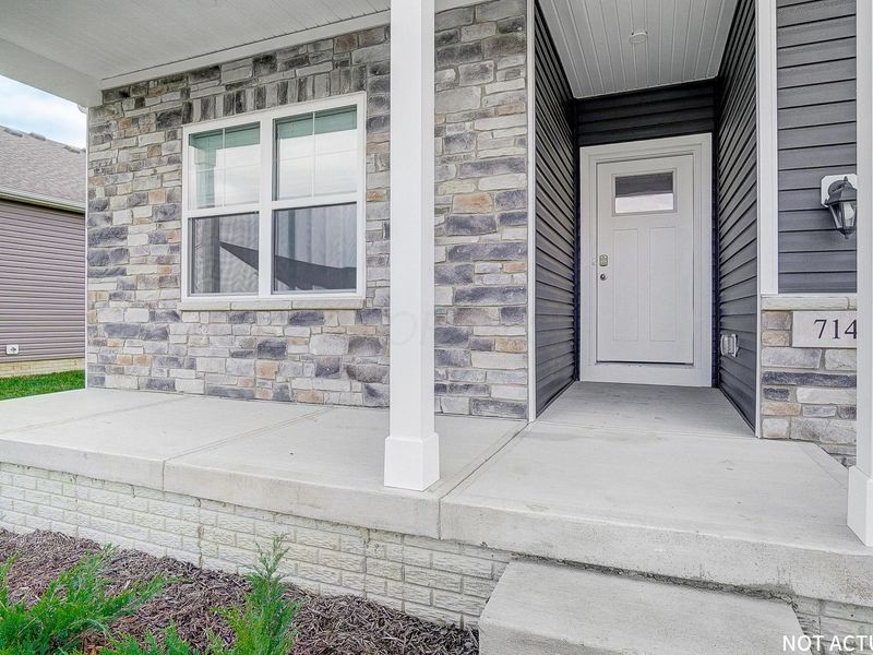 1185 Sherwood Loop, Bellefontaine, OH 43311 Photo 4