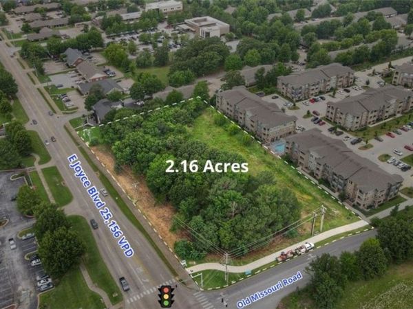 E Joyce Blvd & N Old Missouri Road , Fayetteville, AR 72764