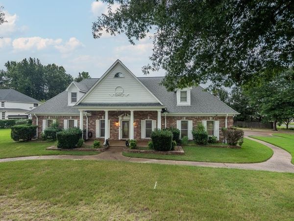 4128 PINE HILL CV N, Lakeland, TN 38002
