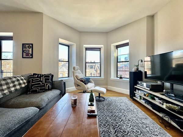34 Gloucester, Unit 4, Boston, MA 02115