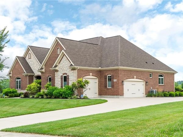2722 Scarborough Place, Beavercreek Township, OH 45385