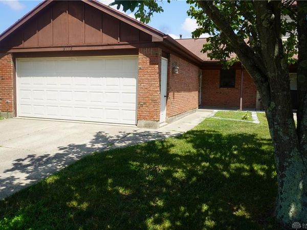 3118 S Cymar Drive, Beavercreek, OH 45434