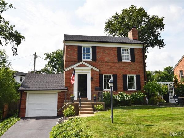 51 Webster Acres, Webster Groves, MO 63119