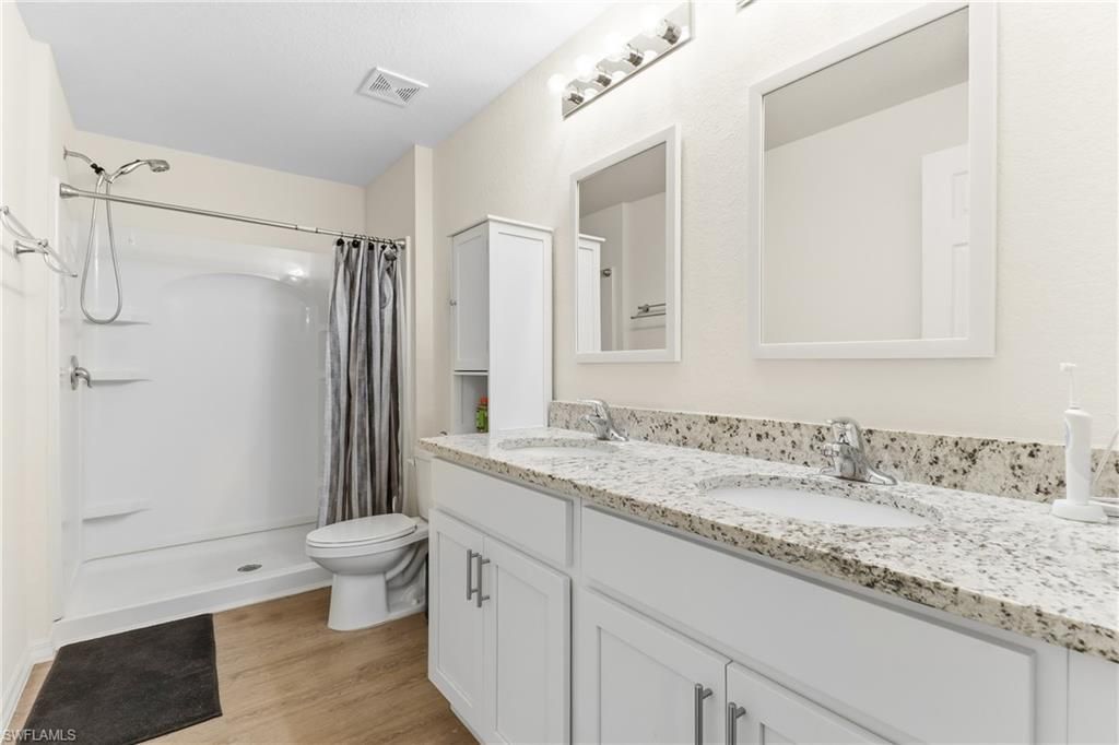7024 Hero Cir , Labelle, FL 33935 Photo