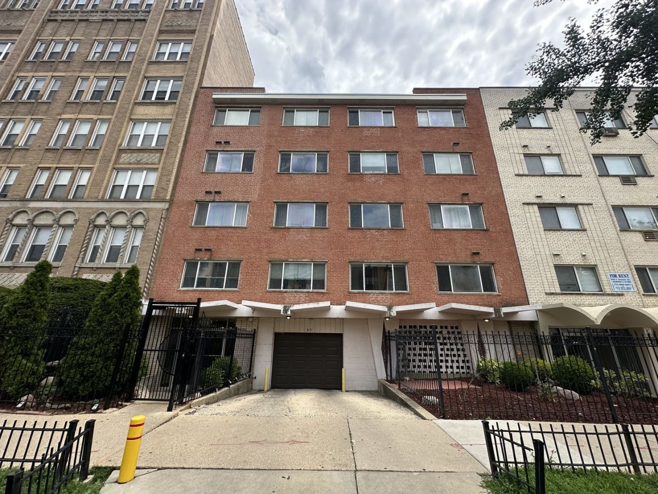 5953 N Kenmore Avenue, Unit 101, Chicago, IL 60660 Main Photo