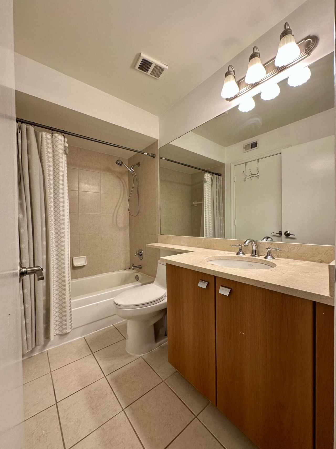 1050 Crystal Way, Unit H, Delray Beach, FL 33444 Photo
