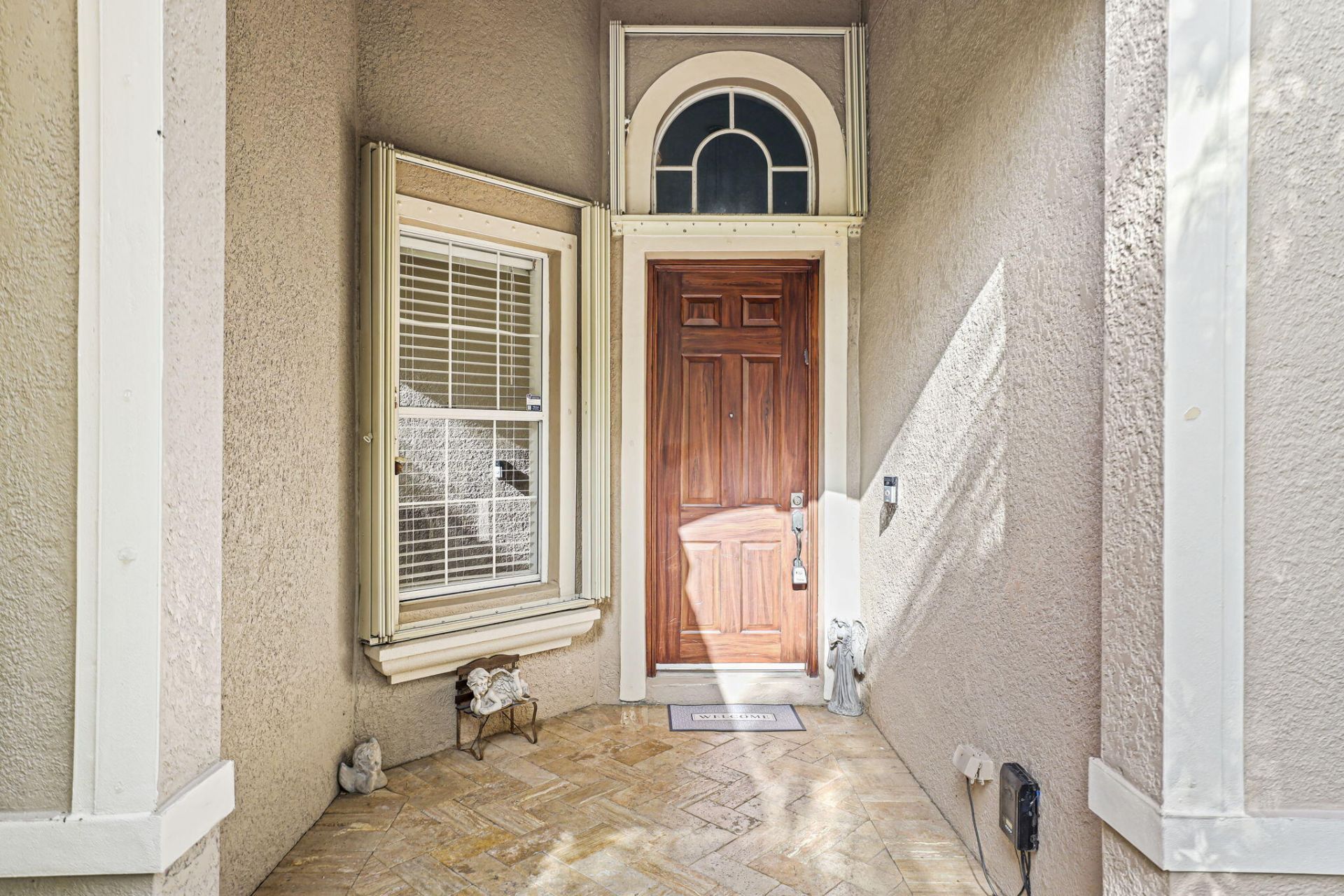 455 Cresta Circle, West Palm Beach, FL 33413 Photo