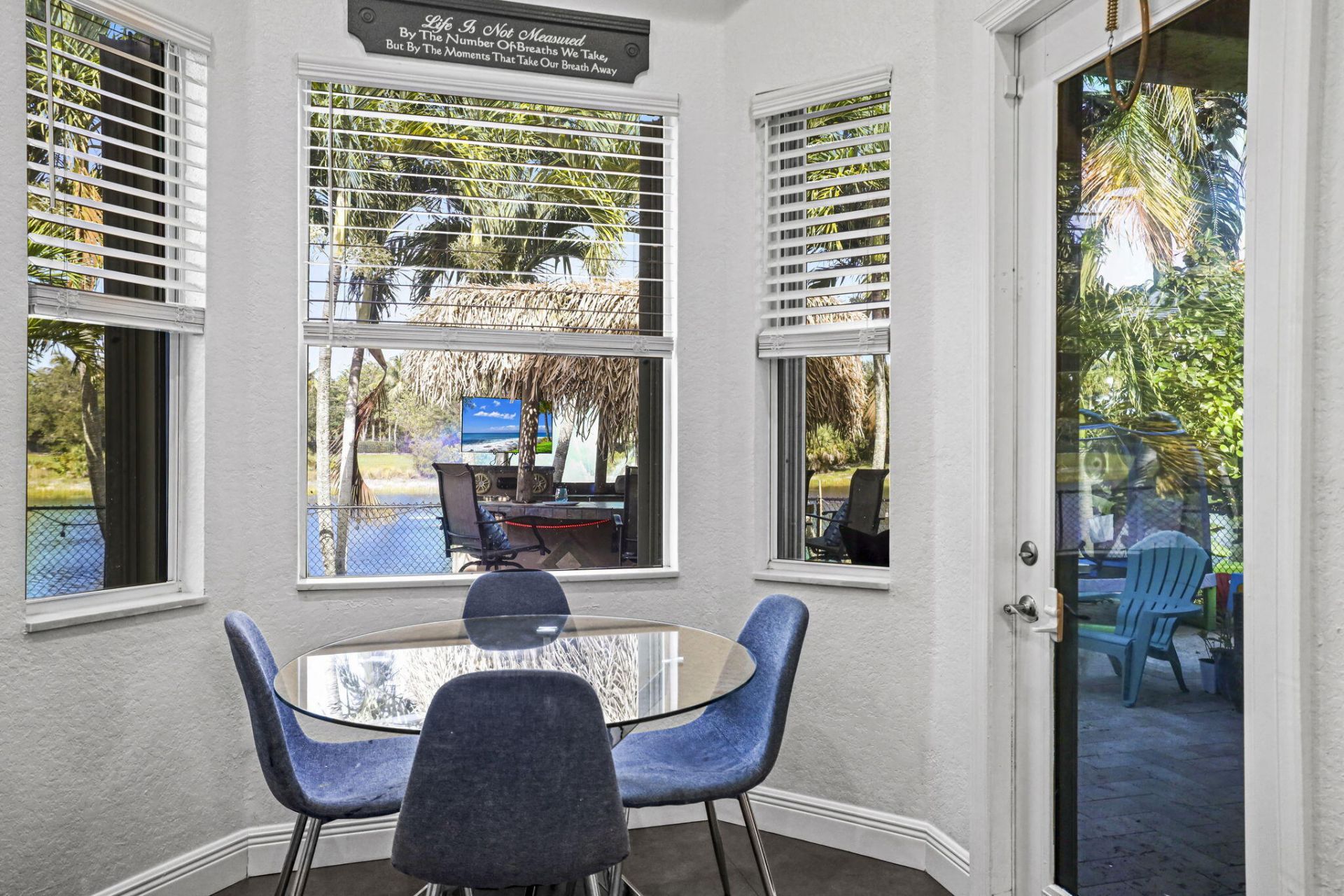 455 Cresta Circle, West Palm Beach, FL 33413 Photo