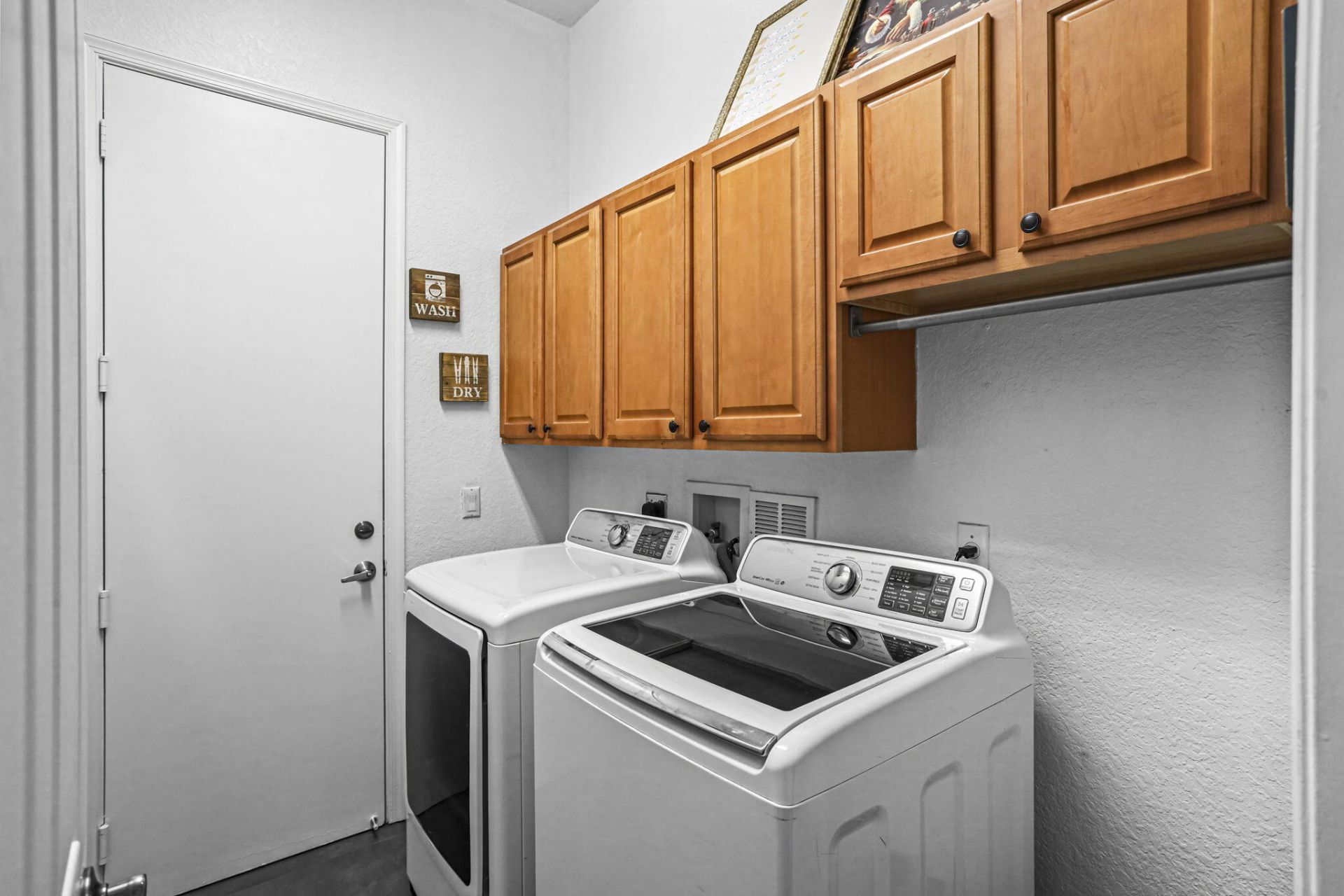455 Cresta Circle, West Palm Beach, FL 33413 Photo