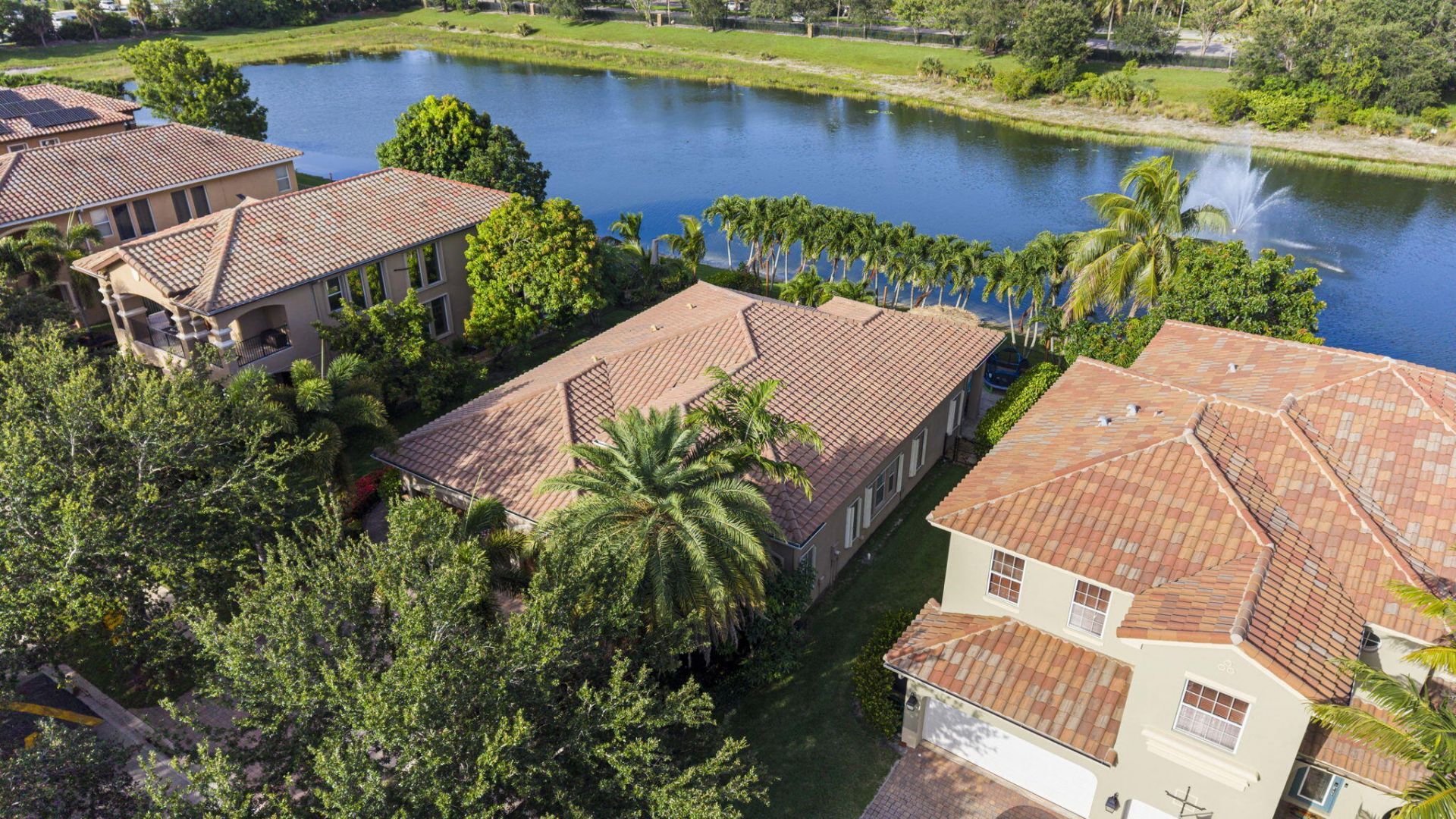 455 Cresta Circle, West Palm Beach, FL 33413 Photo