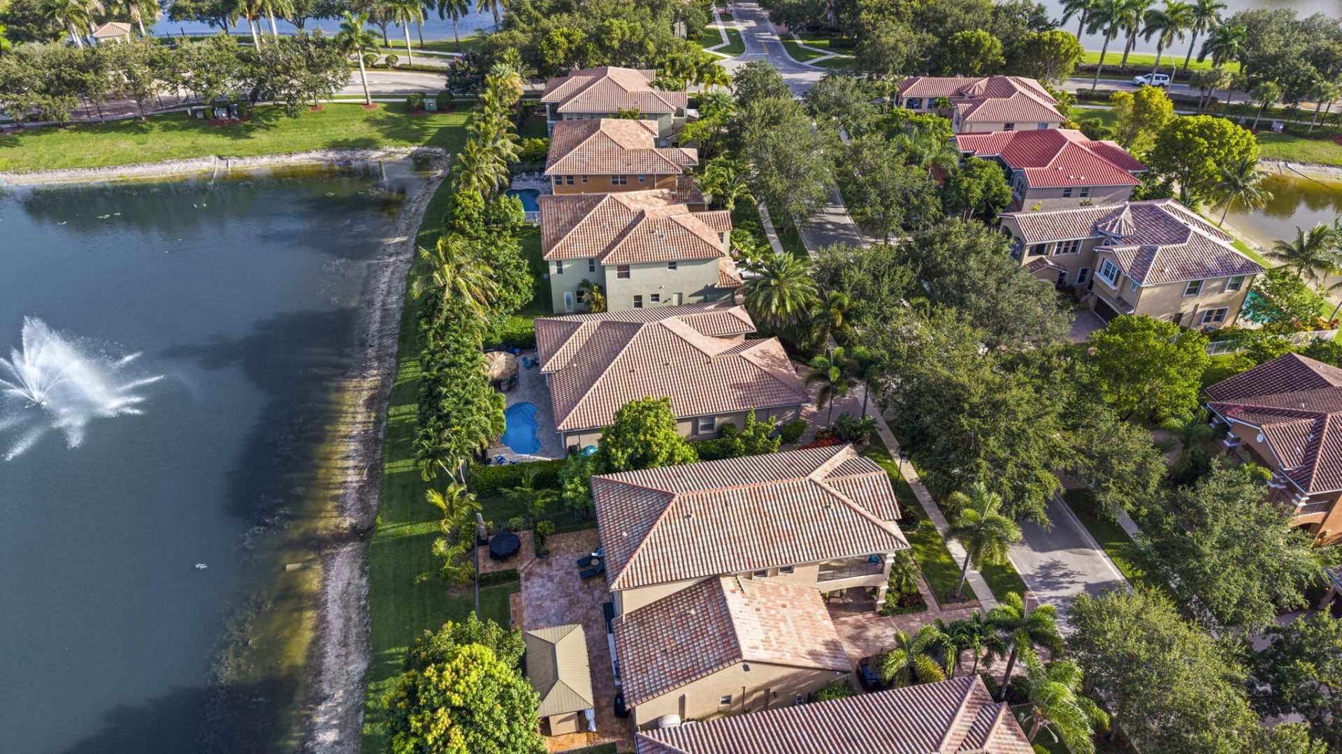 455 Cresta Circle, West Palm Beach, FL 33413 Photo
