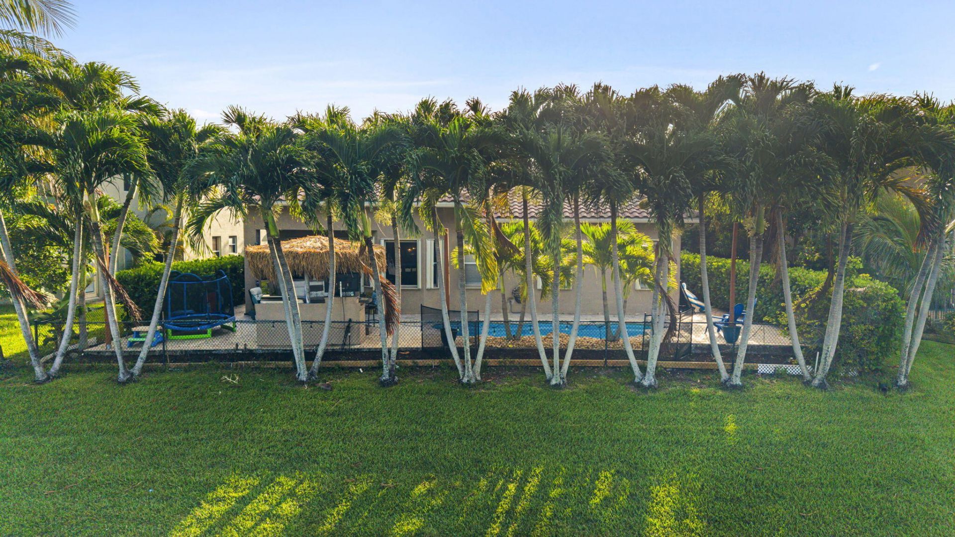 455 Cresta Circle, West Palm Beach, FL 33413 Photo