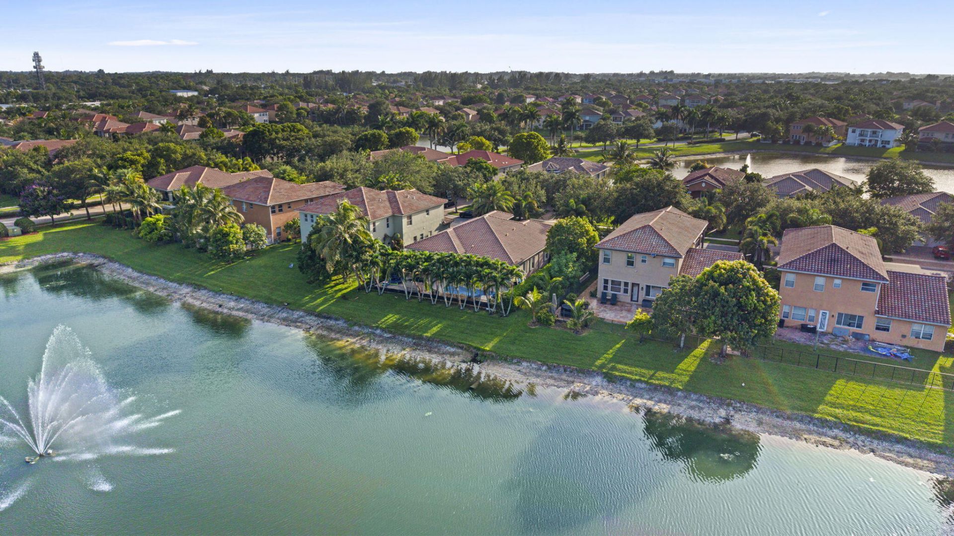 455 Cresta Circle, West Palm Beach, FL 33413 Photo