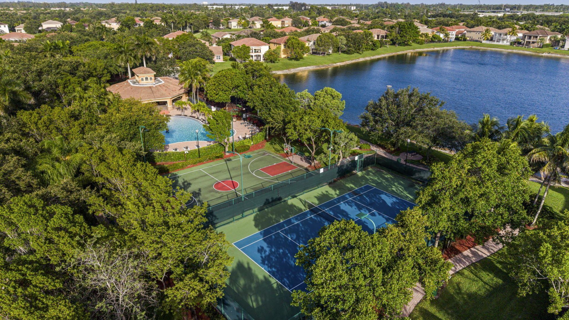 455 Cresta Circle, West Palm Beach, FL 33413 Photo