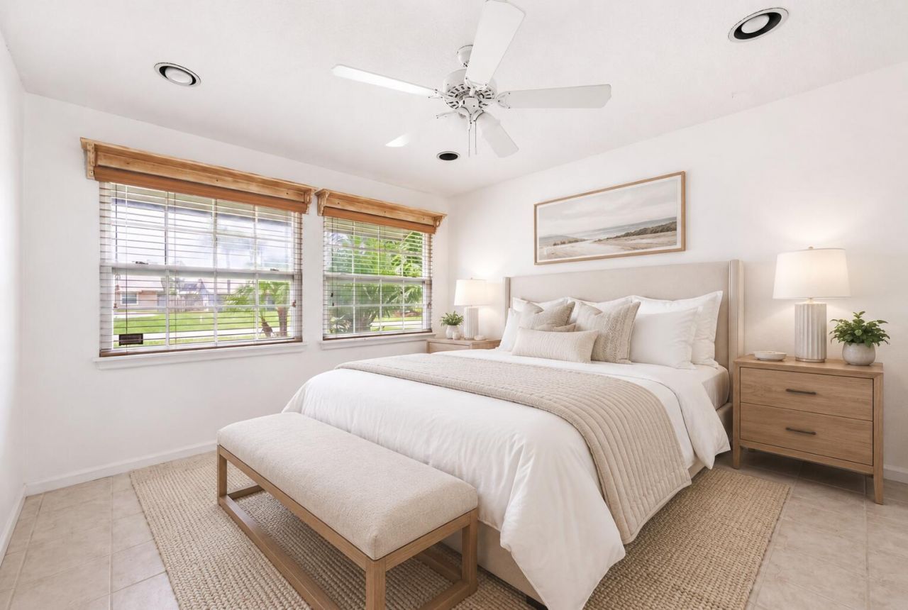 5016 El Claro Circle, West Palm Beach, FL 33415 Photo