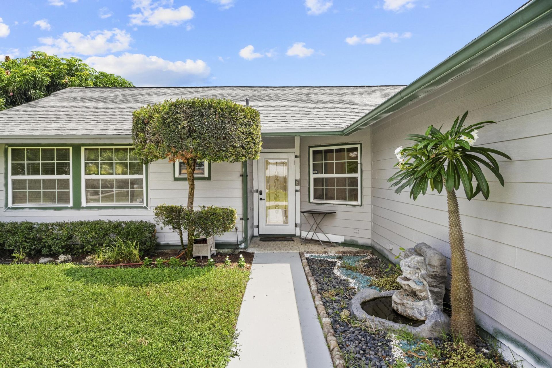 5016 El Claro Circle, West Palm Beach, FL 33415 Photo