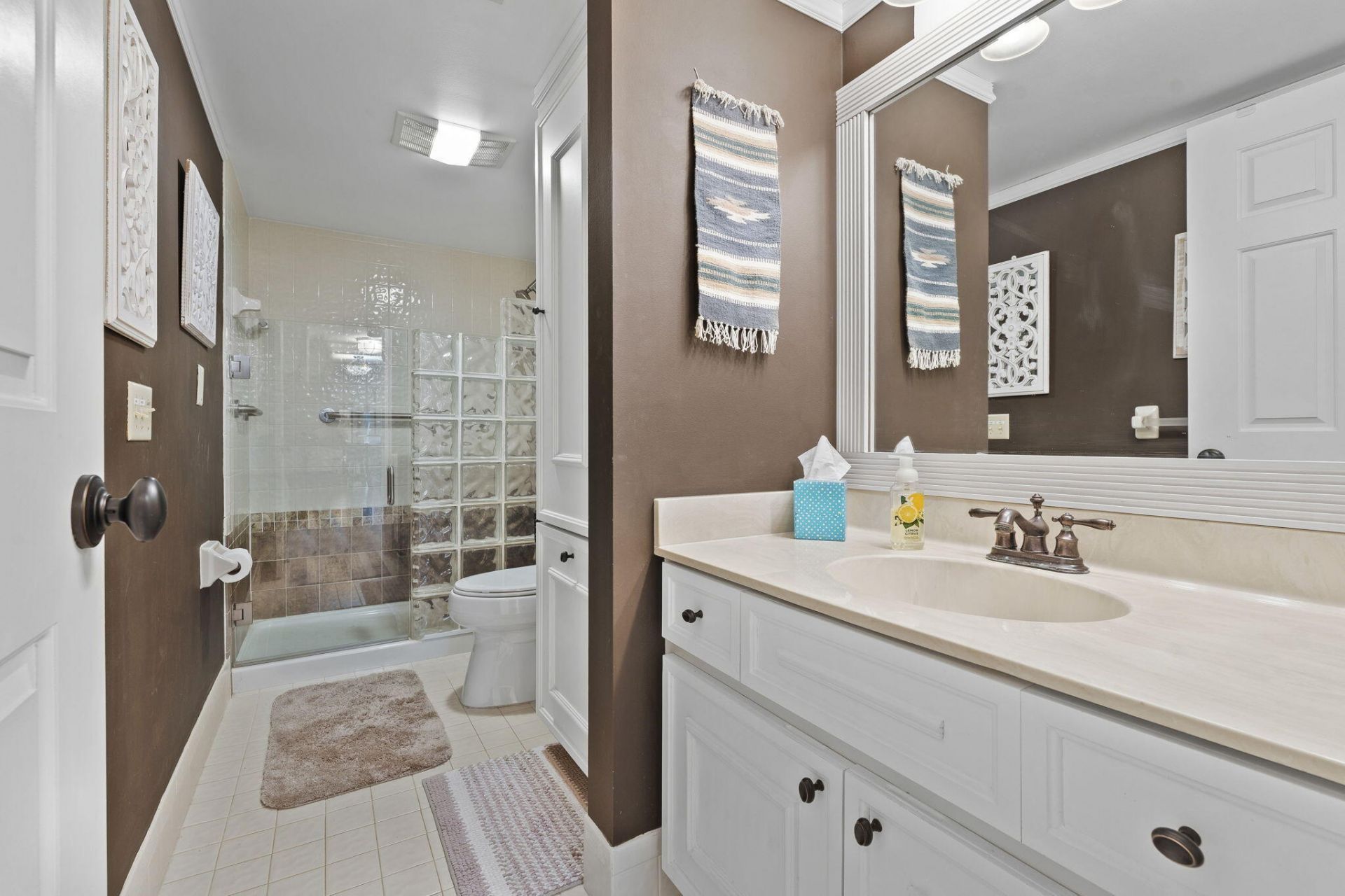 9450 Meadowood Drive, Unit 101, Fort Pierce, FL 34951 Photo