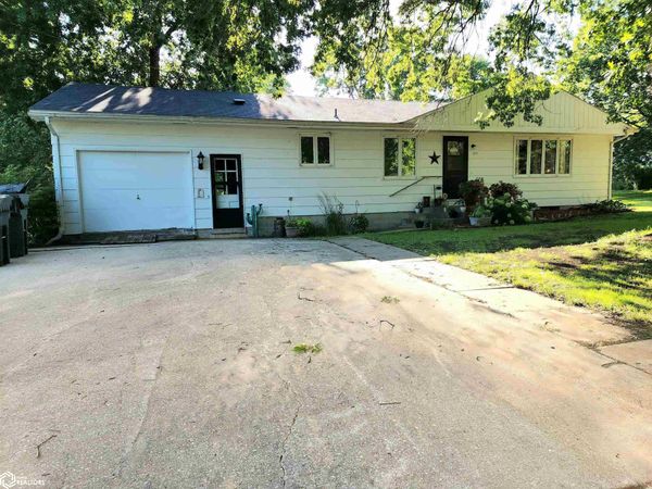 414 S Washington Street, Corydon, IA 50060