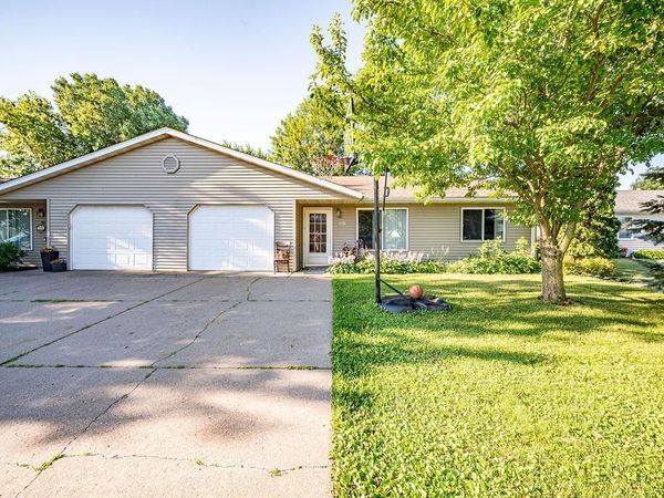 561 Burton Circle, Ellsworth, WI 54011