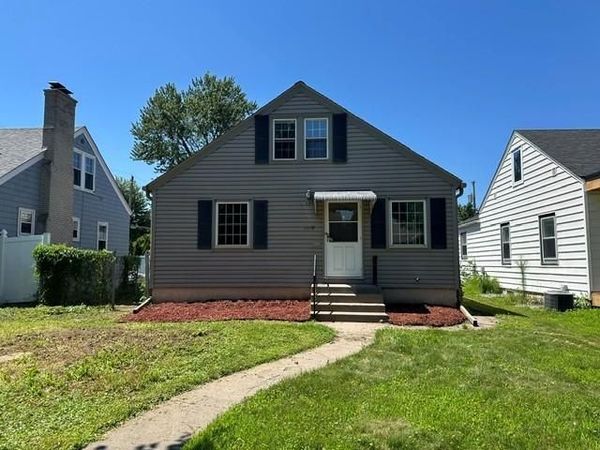6052 Clinton Avenue S, Minneapolis, MN 55419