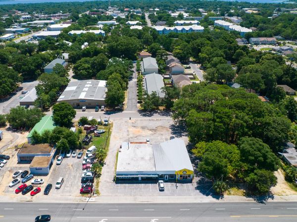 53 SW Beal Parkway, Fort Walton Beach, FL 32548