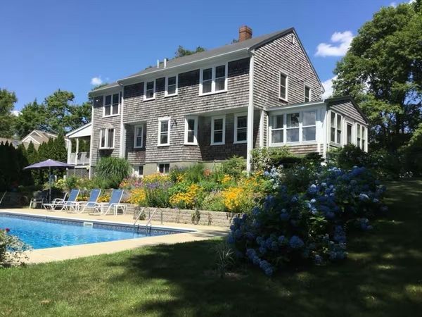 530 Elm, Dartmouth, MA 02748