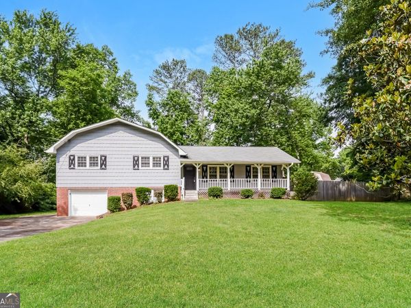 6581 Windsor Drive, Acworth, GA 30102