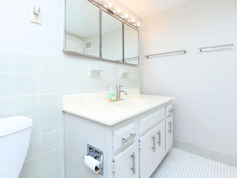 1620 E Broad Street , Unit 606, Columbus, OH 43203 Photo 27