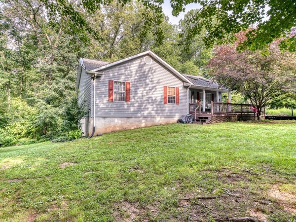 3 GRANDIE LANE, BOSTON, VA 22713