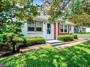 122 ZIEBER ROAD, SPRING CITY, PA 19475