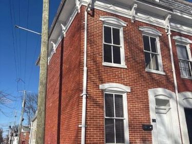 131 E MAPLE STREET, YORK, PA 17401