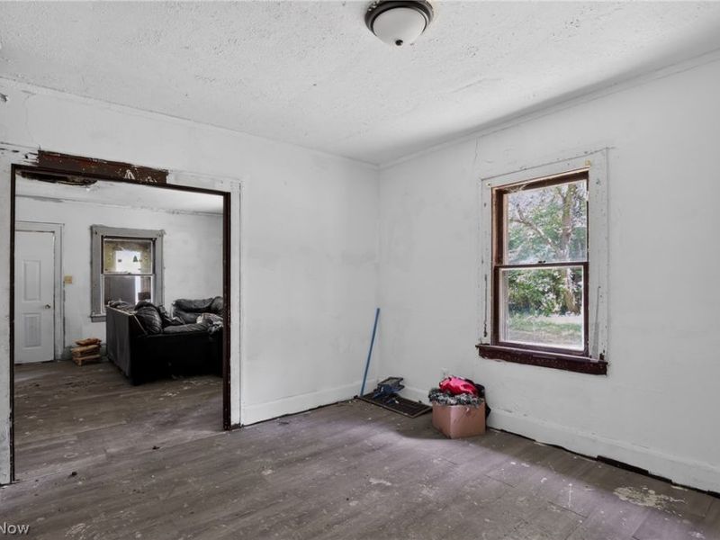 211 Broadview Avenue, Girard, OH 44420 Photo 13