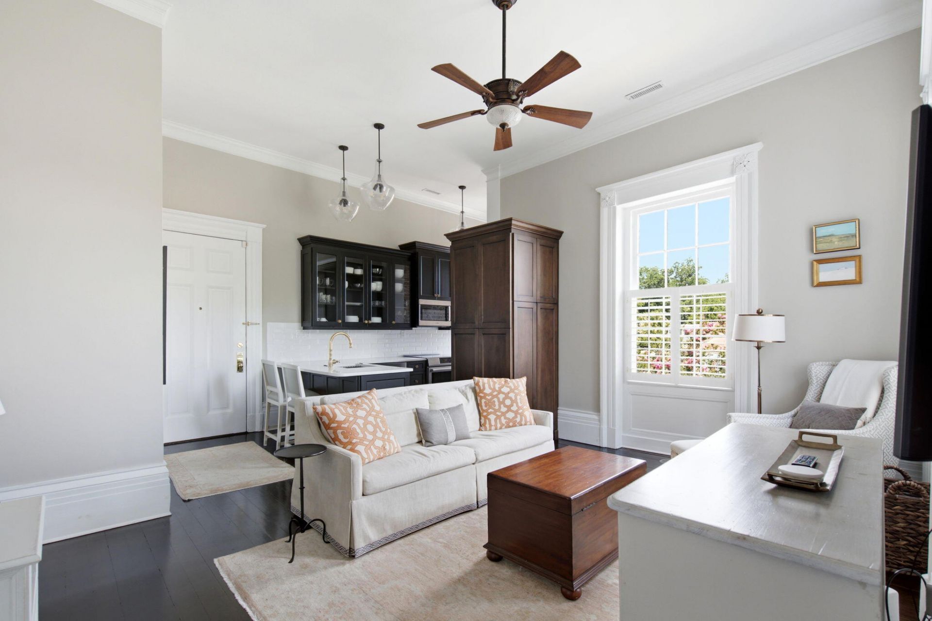 214 Calhoun Street Photo 15