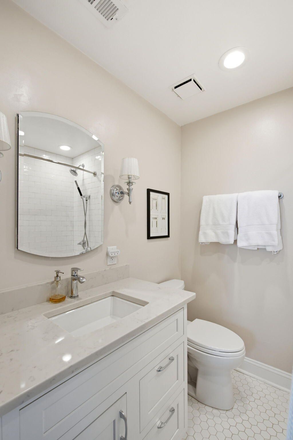 214 Calhoun Street Photo 17