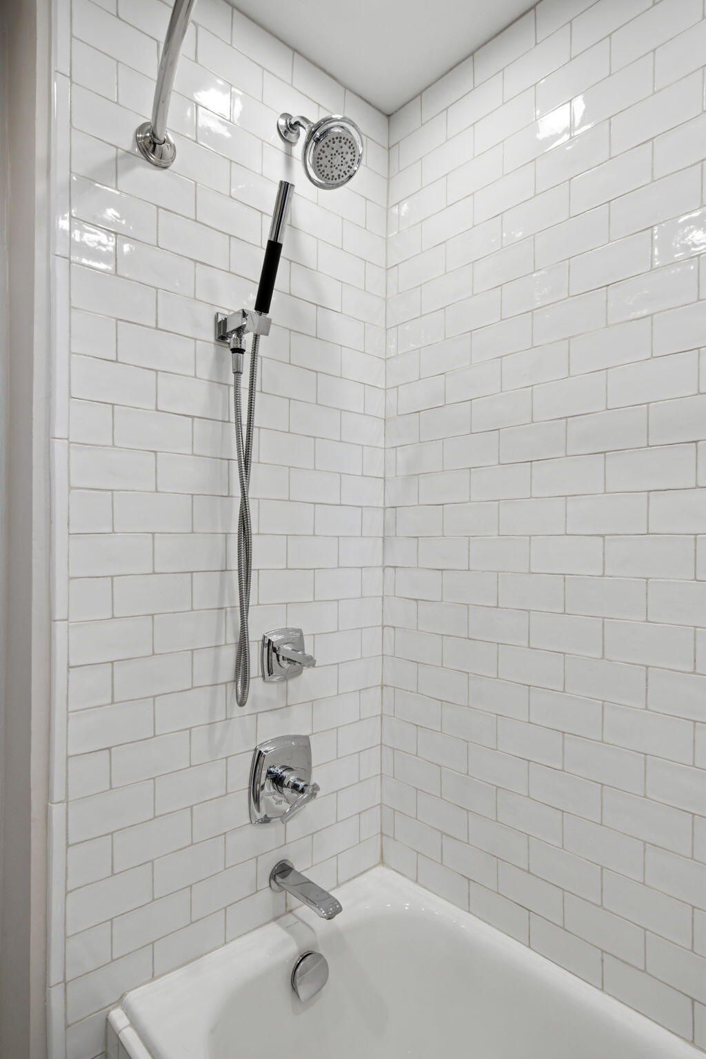 214 Calhoun Street Photo 18