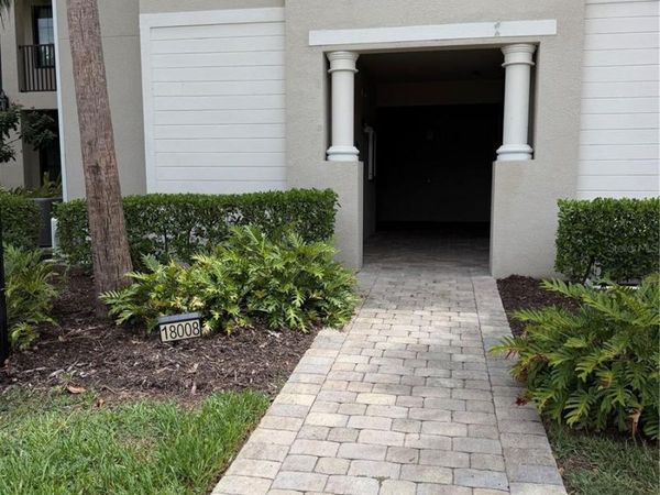 18008 GAWTHROP DRIVE , Unit 302, BRADENTON, FL 34211