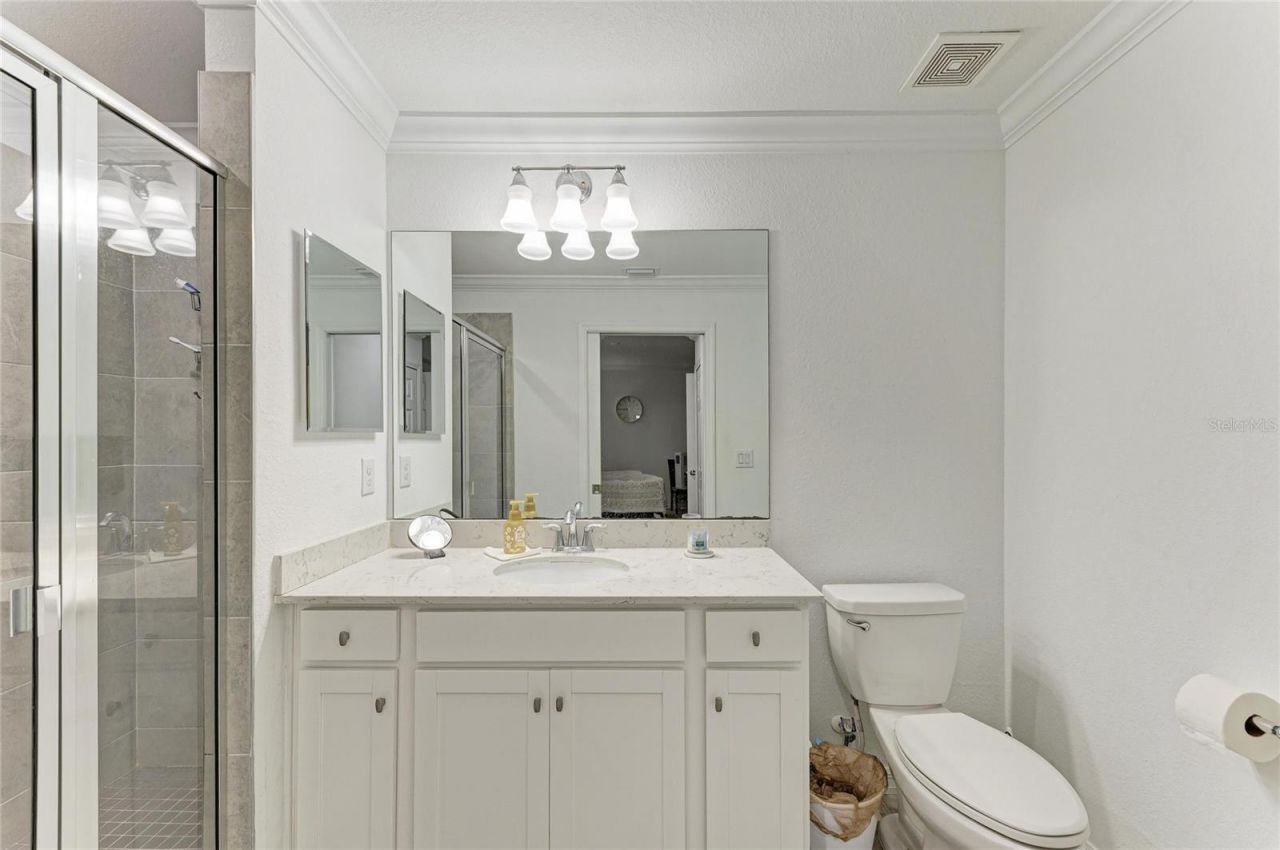 18008 Gawthrop Drive, Unit 302, Bradenton, FL 34211 Photo